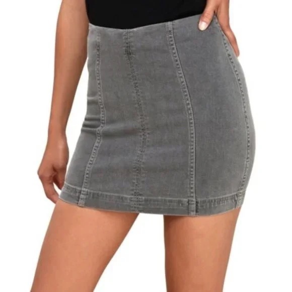 Free People Dresses & Skirts - Free People Modern Femme Printed Faded Gray Stretch Mini Skirt Womens 6